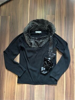 Women’s Black Faux-Fur Sweater with Satin Ribbon